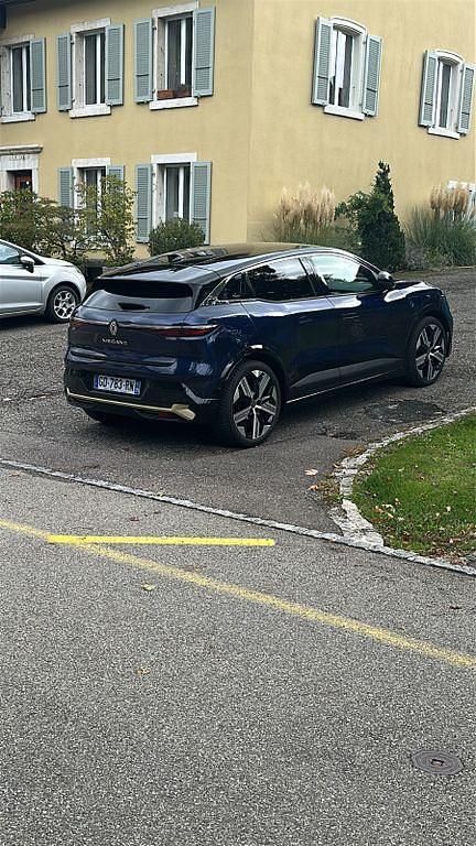 Gebraucht Renault Megane E-Tech Iconic 160 kW (218 PS) 2021 Blau Limousine