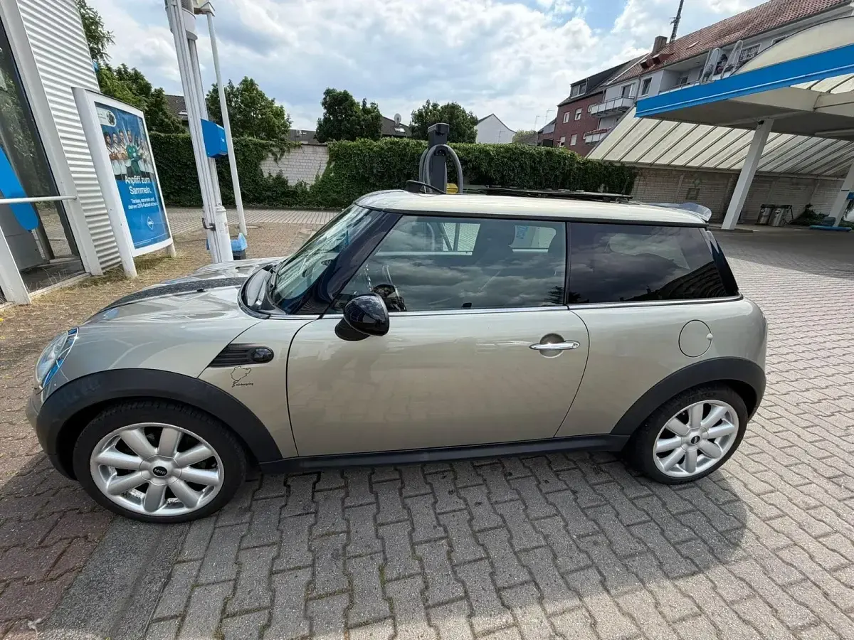 Gebraucht Mini Cooper 122 PS (89 kW) 2010 Grün Kleinwagen
