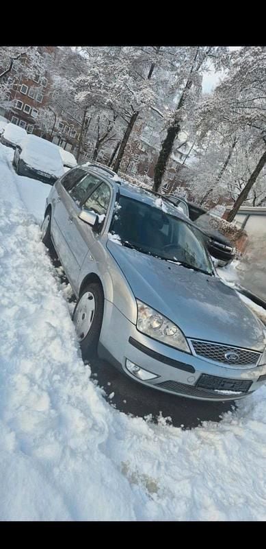 Gebraucht Ford Mondeo 145 PS (106 kW) 2005 Silber Kombi