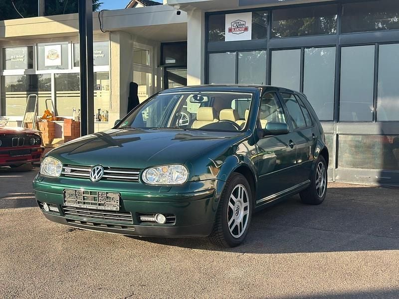 Grün Gebraucht 1998 VW Golf IV Highline Limousine | 4.299 € (Etwas zu teuer) - Bild 1/4