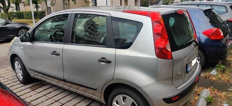 Gebraucht Nissan Note 88 PS (64 kW) 2006 Grau Kleinwagen