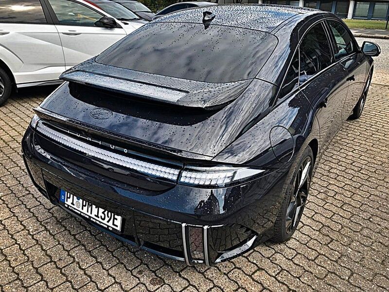 Gebraucht Hyundai Ioniq 6 Edition 239 kW (325 PS) 2023 Biophillic blue pearl Limousine