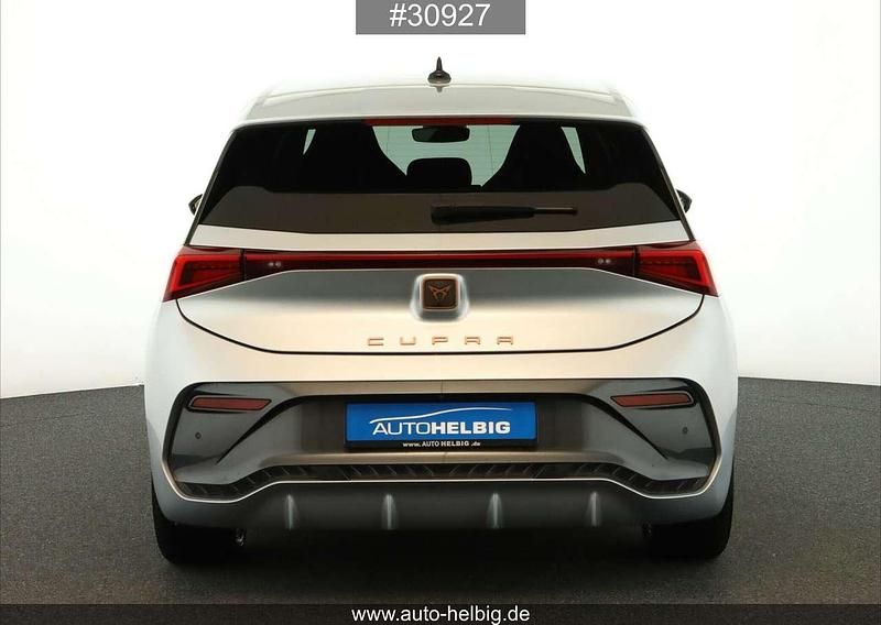 Second-hand Cupra Born 169 kW (231 CP) 2023 Argintiu Hatchback