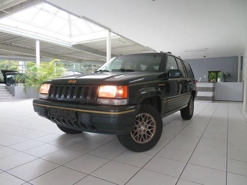 Grün Gebraucht 1992 Jeep Grand Cherokee Limited SUV | 5.580 € - Bild 1/4