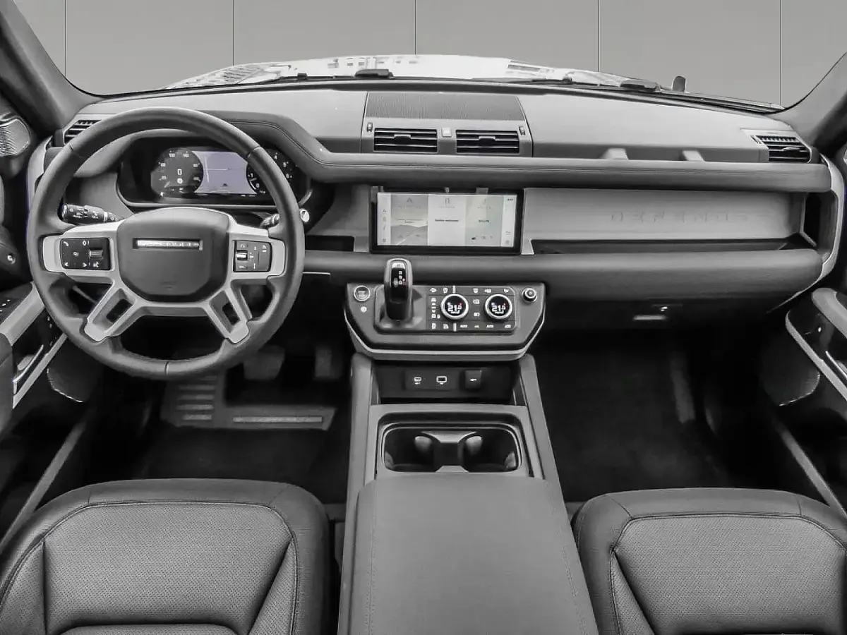 Gebraucht Land Rover Defender SE Dynamic 405 PS (297 kW) 2023 Eiger grey SUV