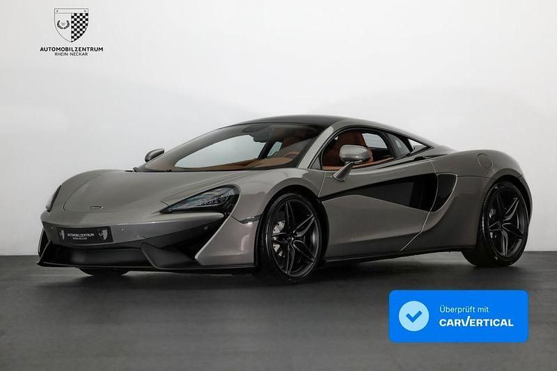 Blade silver Gebraucht 2016 McLaren 540C Coupé | 134.900 € - Bild 1/4
