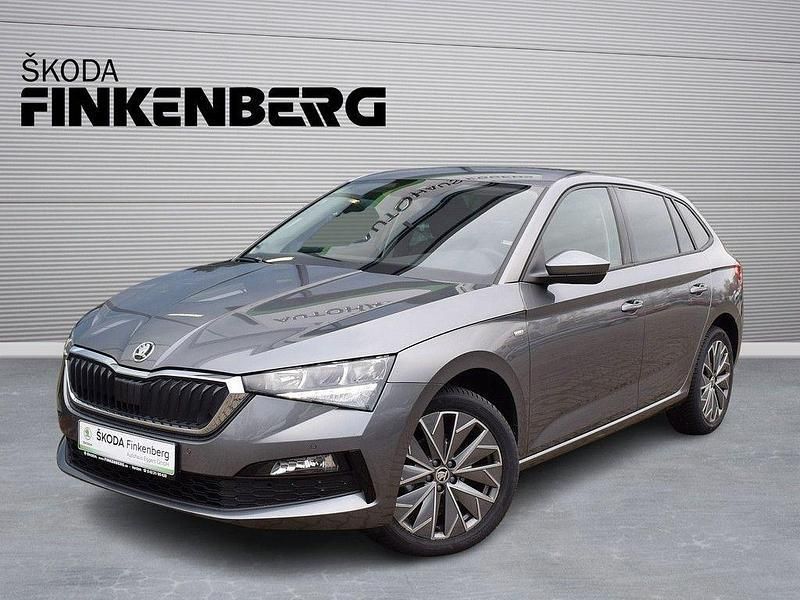 Graphite grau metallic met. graphite grau metallic met. Gebraucht 2023 Skoda Scala Tour Kleinwagen | 21.980 € (Etwas zu teuer) - Bild 1/4