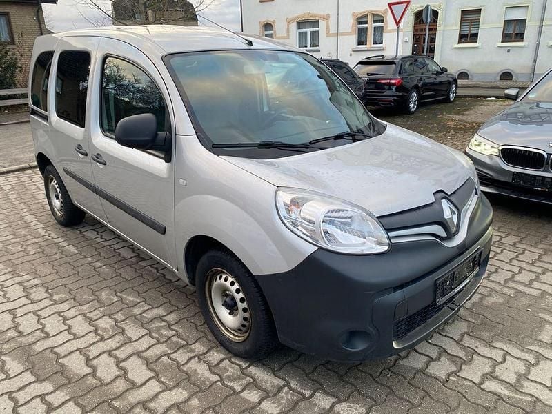 Gebraucht Renault Kangoo Rapid Extra 90 PS (66 kW) 2018 Silber Van / Kleinbus