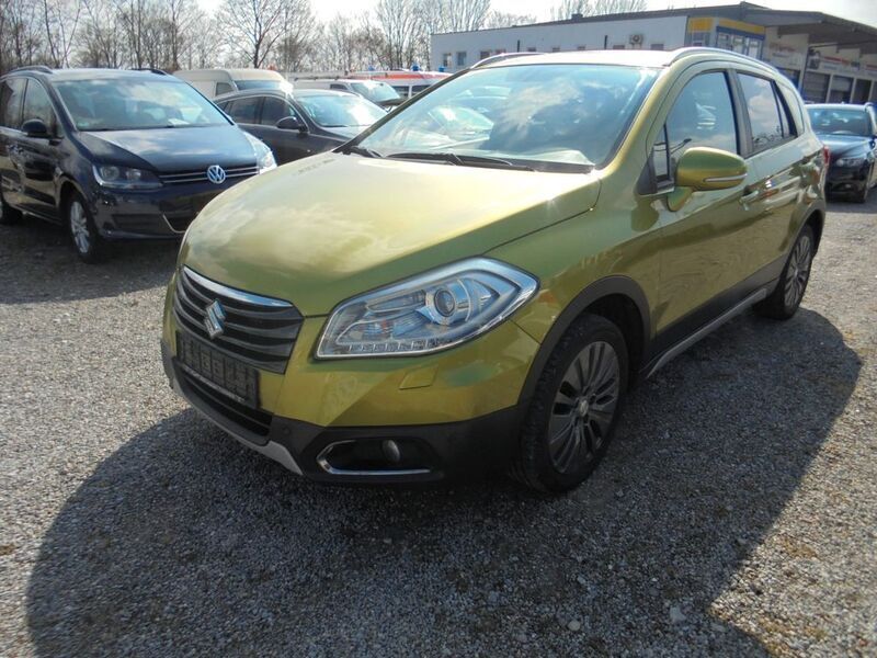Other Gebraucht 2013 Suzuki SX4 Limousine | 5.990 € (Guter Preis) - Bild 1/4
