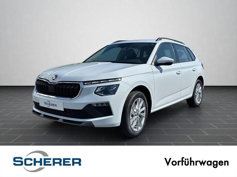 Weiß Gebraucht 2025 Skoda Kamiq Selection SUV | 24.450 € (Teuer) - Bild 1/4