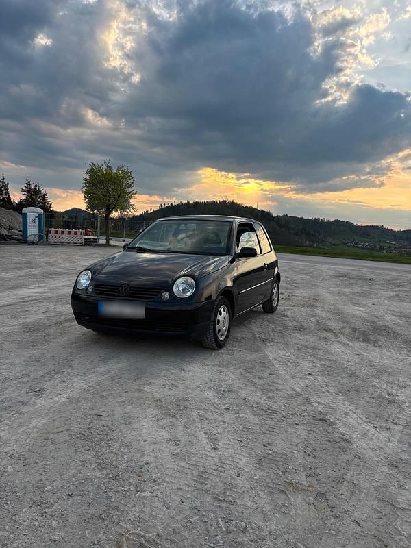 Gebraucht VW Lupo 50 PS (36 kW) 2001 Schwarz Kleinwagen