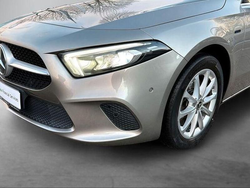 Gebraucht Mercedes A250 218 PS (160 kW) 2020 Silber Limousine