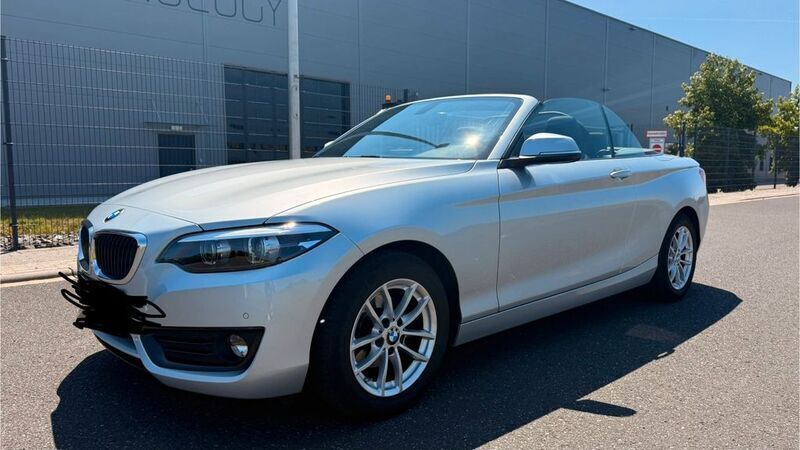 Silber Gebraucht 2018 BMW 218 Sport Line Cabrio | 19.200 € (Guter Preis) - Bild 1/4