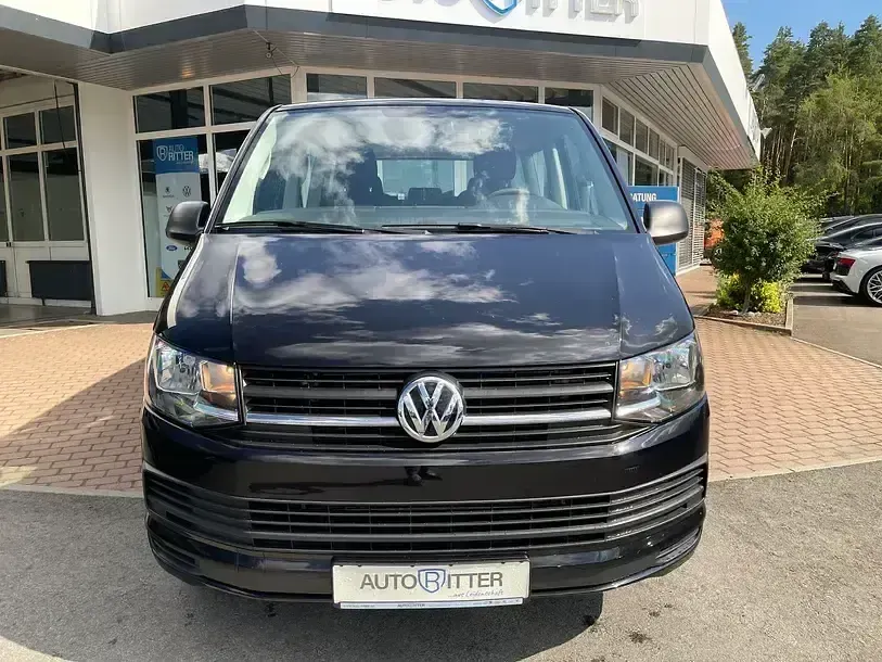 Gebraucht VW Multivan Trendline 150 PS (110 kW) 2018 Schwarz Van / Kleinbus