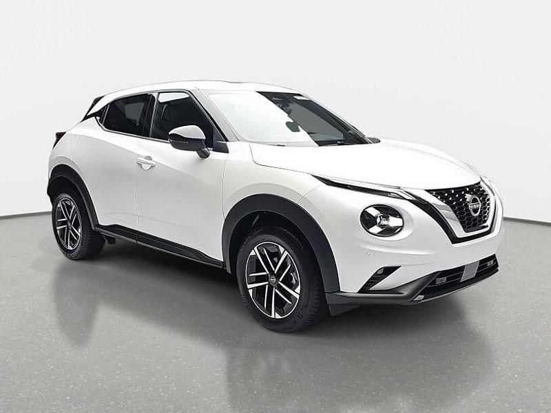 Neu Nissan Juke N-Connecta 114 PS (83 kW) 2025 Pearl white metallic SUV