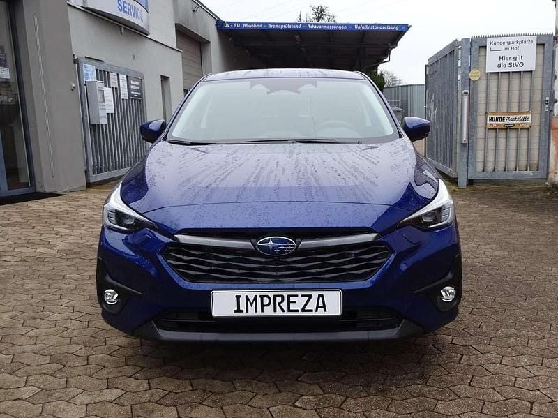 Gebraucht Subaru Impreza Trend 136 PS (100 kW) 2026 Sapphire blue (p) Kleinwagen