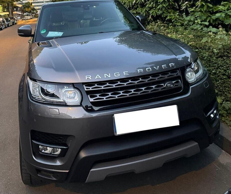 Grau Gebraucht 2017 Land Rover Range Rover Sport SE SUV | 31.100 € (Guter Preis) - Bild 1/4