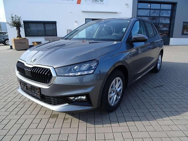 Neu Skoda Fabia Selection 80 PS (58 kW) 2026 Graphitegrau metallic Kleinwagen