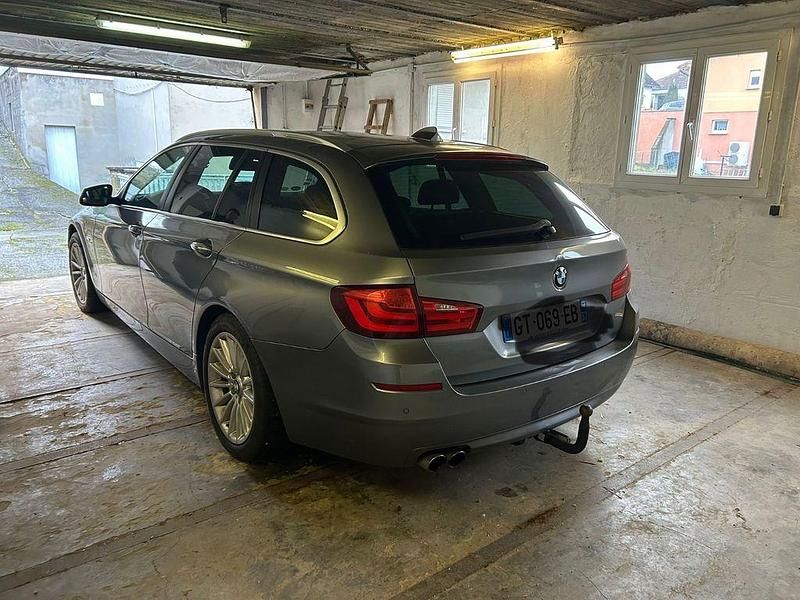 Gebraucht BMW 525 218 PS (160 kW) 2012 Silber Limousine