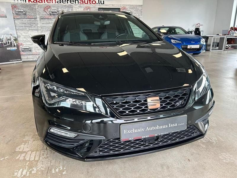Schwarz Gebraucht 2019 Cupra Leon Limousine | 21.990 € (Fairer Preis) - Bild 1/4