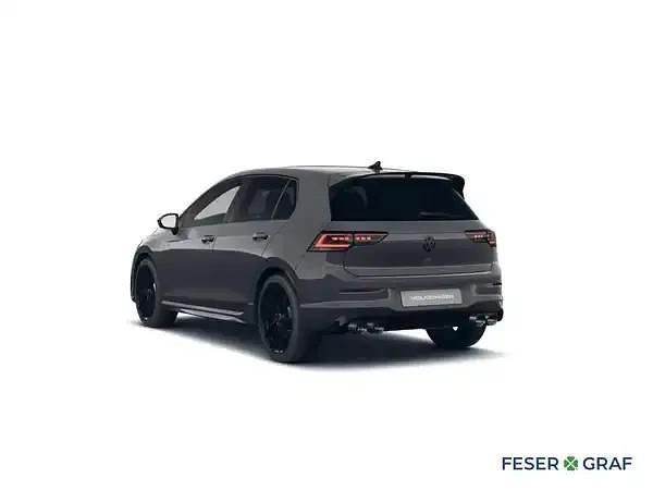Neu VW Golf VIII R 333 PS (244 kW) 2026 Delfingrau metallic / schwarz uni Limousine