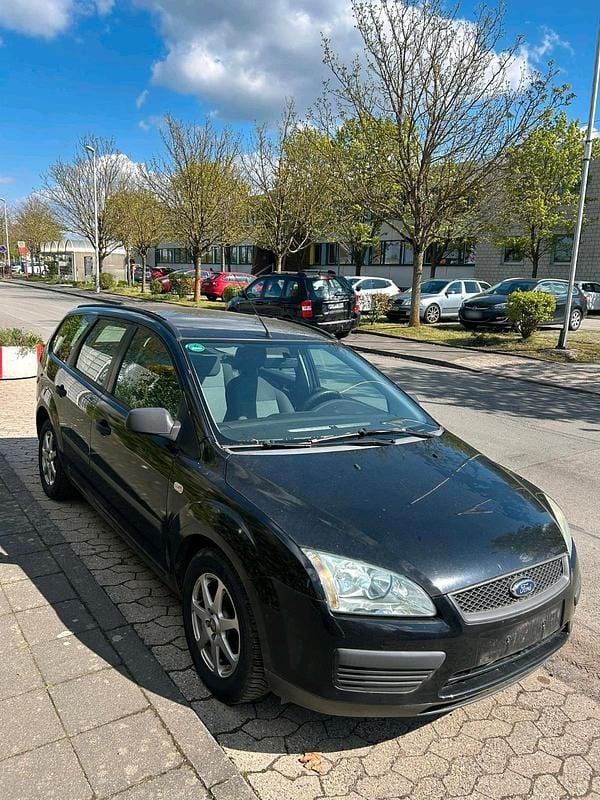 Second-hand Ford Focus 100 CP (73 kW) 2005 Negru Break