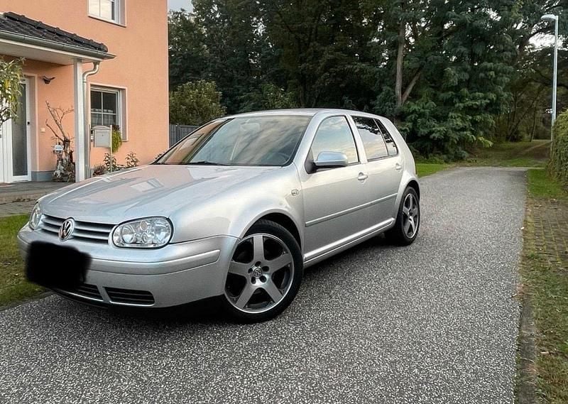 Gebraucht VW Golf IV GTI 150 PS (110 kW) 2001 Silber Limousine