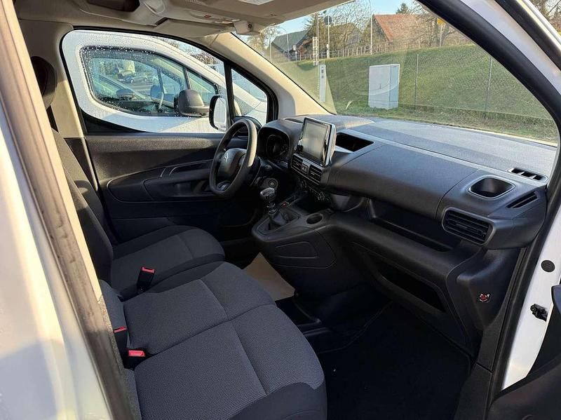 Gebraucht Citroën Berlingo 110 PS (80 kW) 2021 Polarweiß Van / Kleinbus