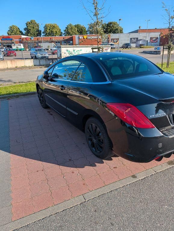 Schwarz Gebraucht 2011 Peugeot 308 CC Platinum Cabrio | 3.800 € (Superpreis) - Bild 1/4