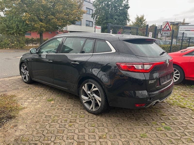 Gebraucht Renault Mégane GrandTour GT 163 PS (119 kW) 2018 Schwarz Kombi