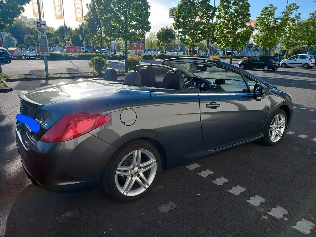 Gebraucht Peugeot 308 CC Platinum 156 PS (114 kW) 2010 Grau Cabrio