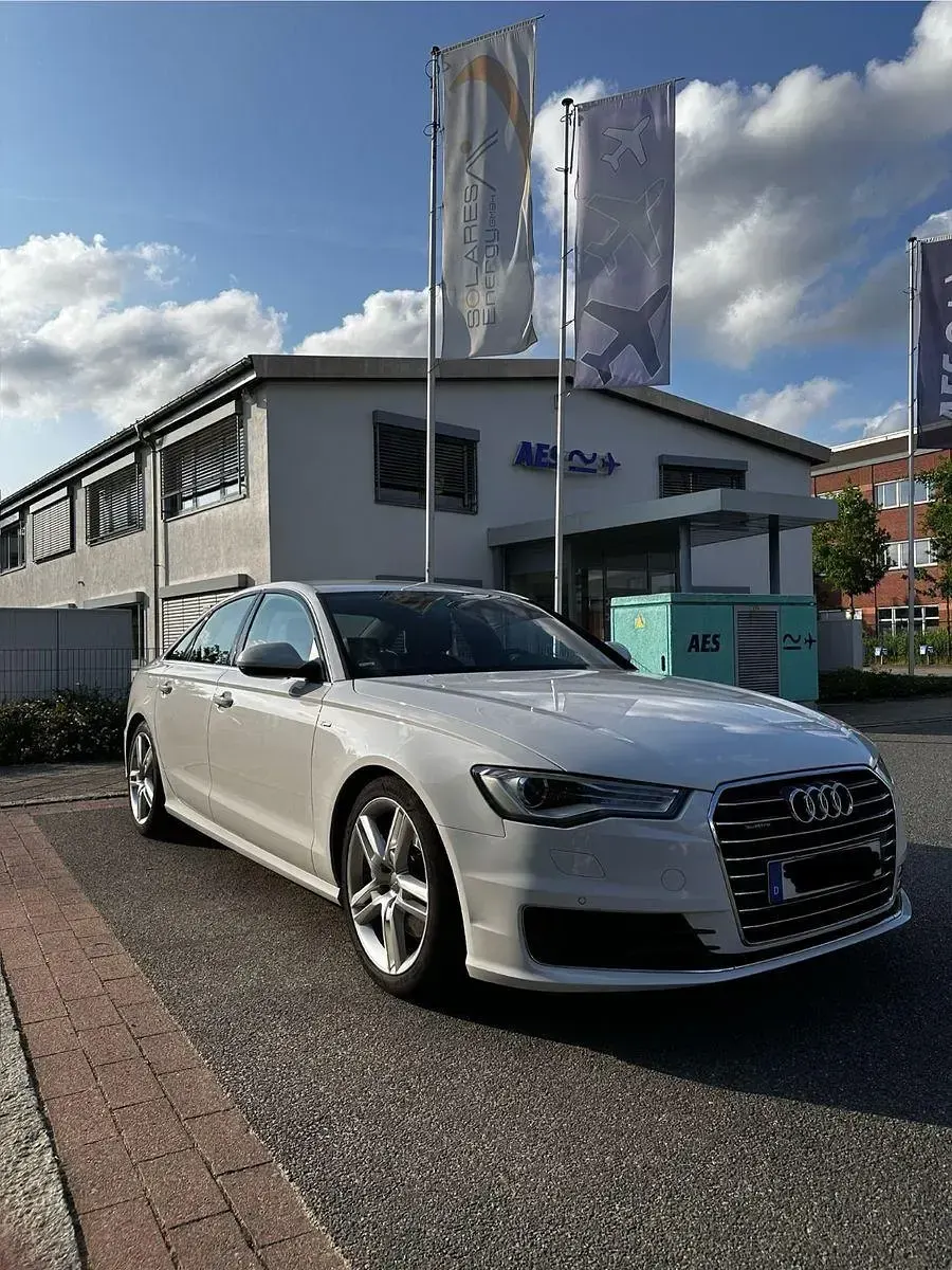Gebraucht Audi A6 Ambiente 272 PS (200 kW) 2016 Weiß Limousine