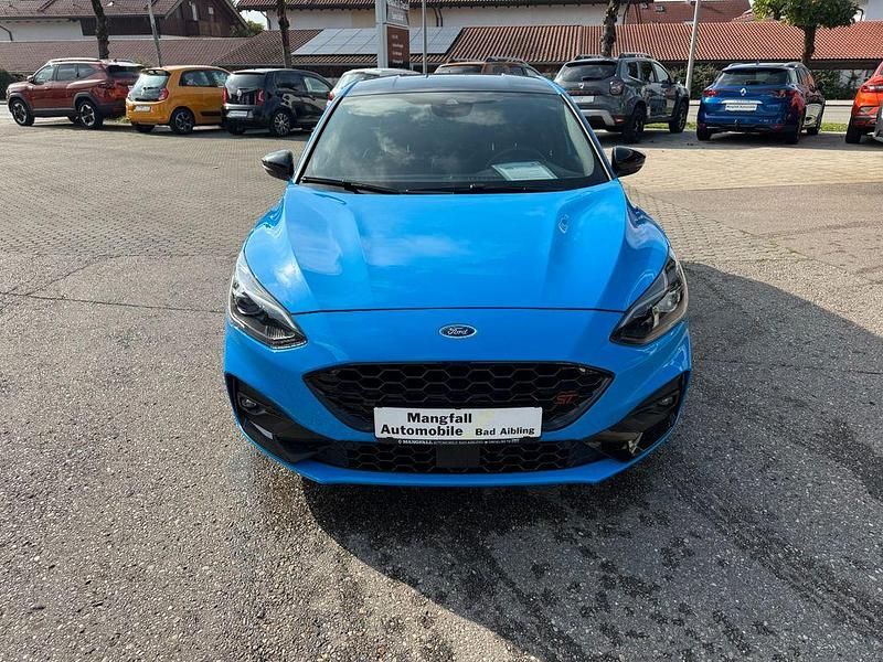 Gebraucht Ford Focus ST 280 PS (205 kW) 2022 Blau Limousine