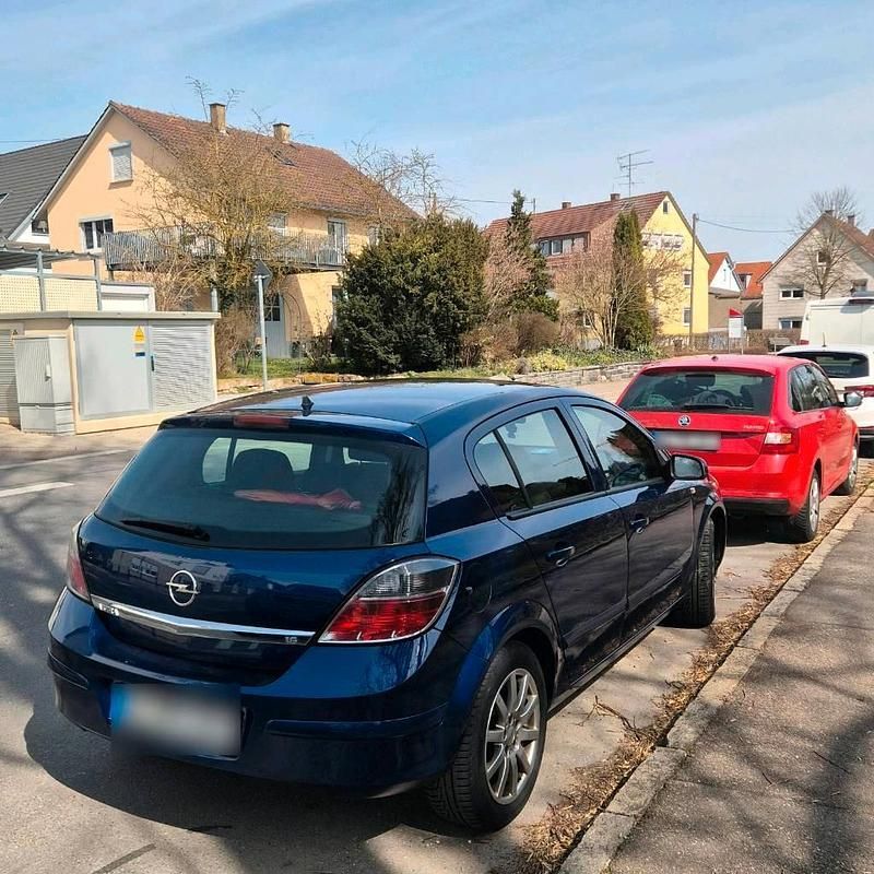 Gebraucht Opel Astra 116 PS (85 kW) 2007 Blau Limousine