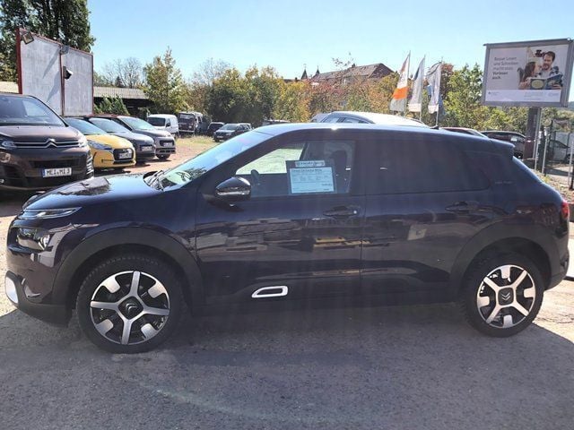 Gebraucht Citroën C4 Cactus PureTech 110 PS (80 kW) 2018 Schwarz metallic Kleinwagen