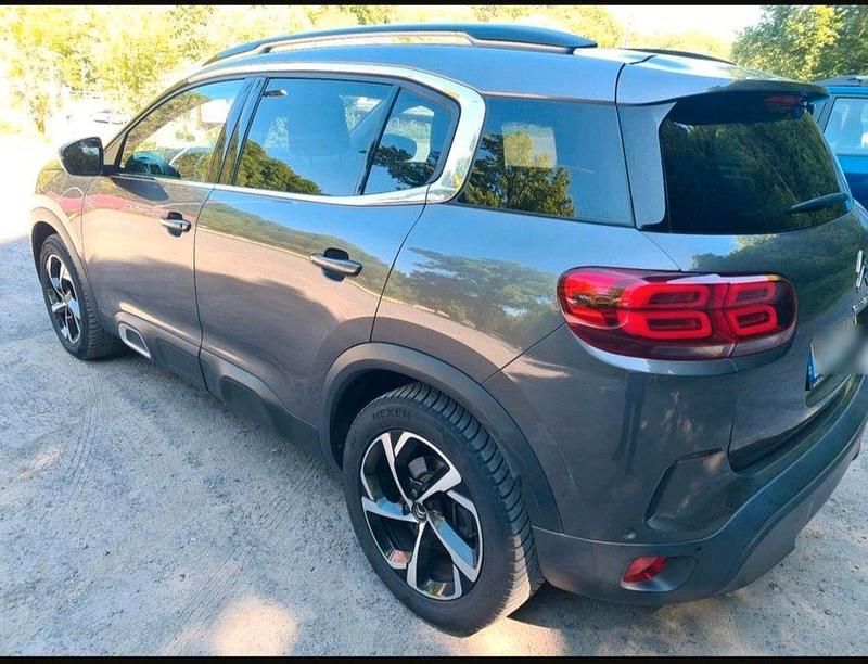 Grau Gebraucht 2019 Citroën C5 Aircross Feel SUV | 16.500 € (Fairer Preis) - Bild 1/4