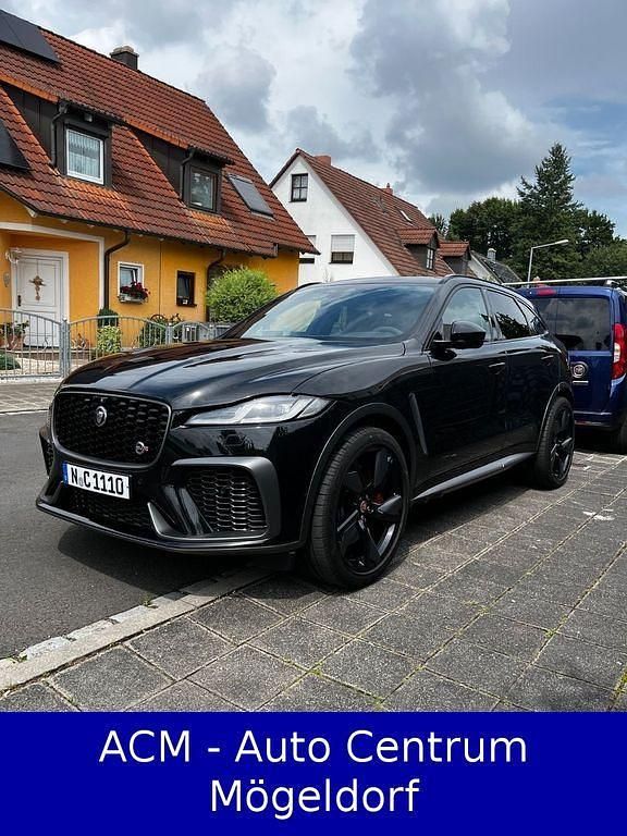 Schwarz Gebraucht 2021 Jaguar F-Pace SVR SUV | 59.888 € (Teuer) - Bild 1/4