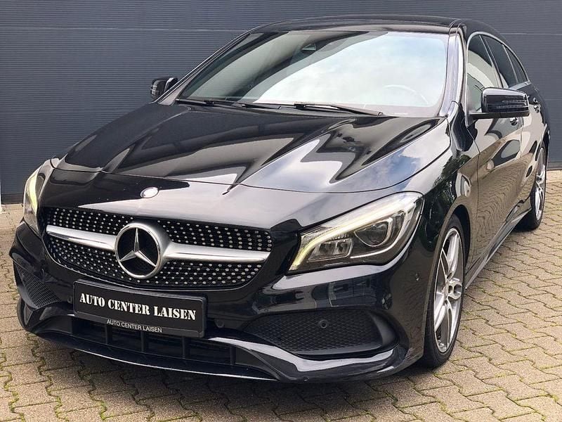 Schwarz Gebraucht 2016 Mercedes CLA200 Shooting Brake AMG Kombi | 19.499 € (Etwas zu teuer) - Bild 1/3