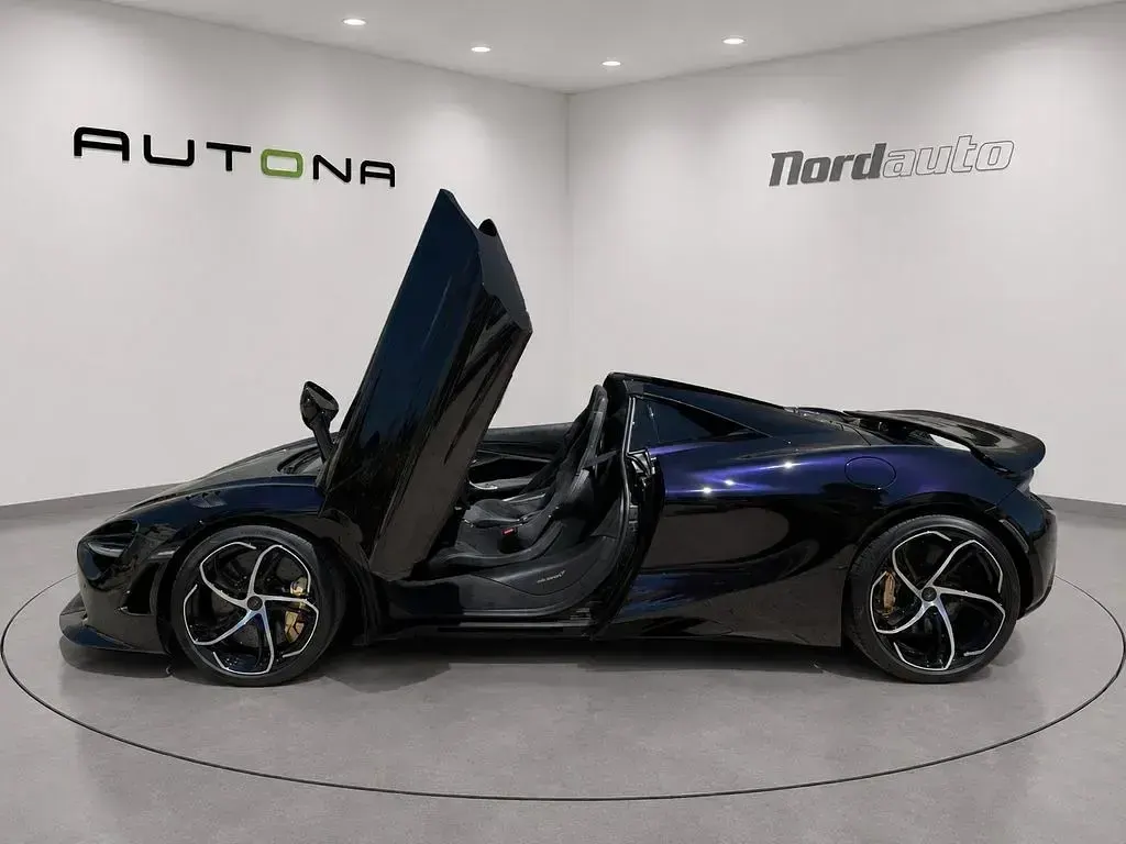 Gebraucht McLaren 750S 750 PS (551 kW) 2025 Violett Cabrio