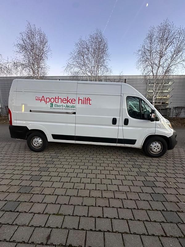 Gebraucht Opel Movano 140 PS (102 kW) 2022 Weiß Van