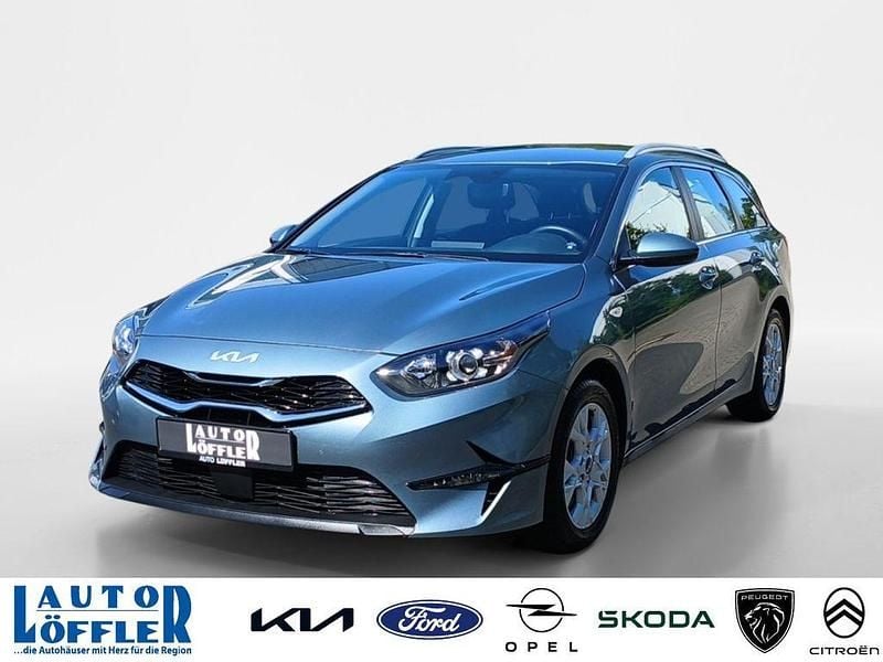 Grau Gebraucht 2024 Kia Ceed Sportswagon Vision Kombi | 21.809 € (Superpreis) - Bild 1/4