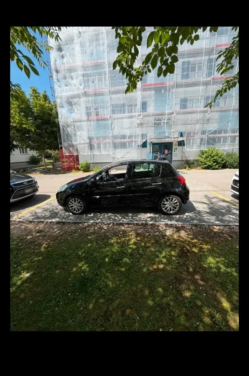 Gebraucht Renault Clio II 2010 Schwarz Limousine