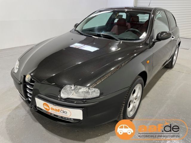 Schwarz Gebraucht 2003 Alfa Romeo 147 Distinctive Kleinwagen | 3.950 € - Bild 1/4