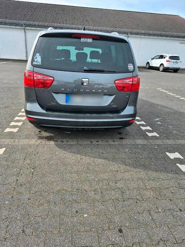 Gebraucht Seat Alhambra 140 PS (102 kW) 2013 Grau Van / Kleinbus