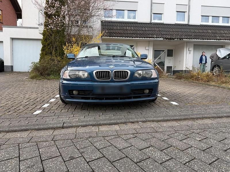 Gebraucht BMW 323 193 PS (141 kW) 1999 Blau Coupé