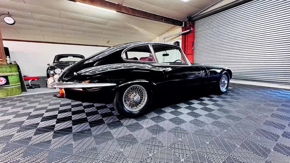 Gebraucht Jaguar E-Type 276 PS (202 kW) 1972 Schwarz Coupé