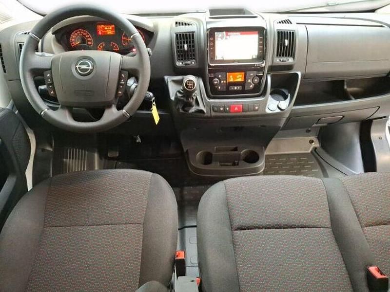 Gebraucht Opel Movano 165 PS (121 kW) 2024 Lackierung weiss icy/ typ aussenverkleidung spiegel flach standard Van