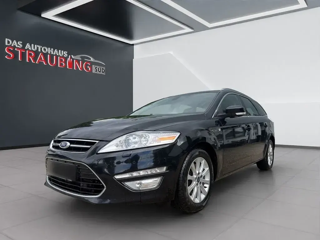 Gebraucht Ford Mondeo Titanium 163 PS (119 kW) 2012 Schwarz Limousine