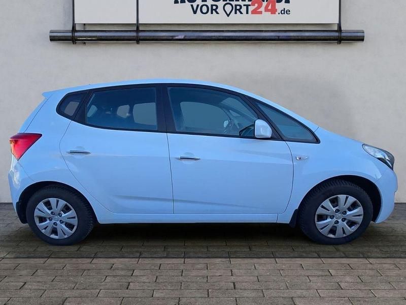 Gebraucht Hyundai ix20 Trend 125 PS (91 kW) 2015 Weiß Kleinwagen