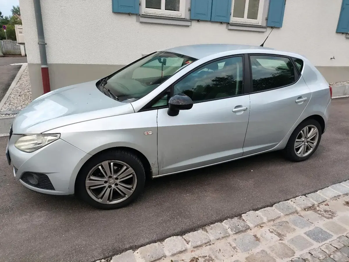 Gebraucht Seat Ibiza 86 PS (63 kW) 2010 Grau Limousine
